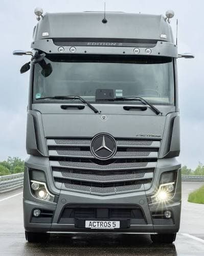 Camión Mercedes-Benz Actros